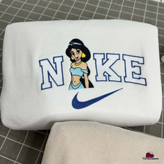 Disney Alaaddin ve Yasemin Nakışlı Çift Kombin