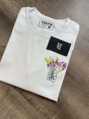 Adınız Harfleri ile Çiçek Buketi Nakış İşleme Tişört | Kişiye Özel