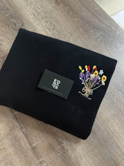 Adınız Harfleri ile Çiçek Buketi Nakış İşleme Tişört | Kişiye Özel