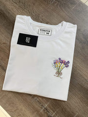 Adınız Harfleri ile Çiçek Buketi Nakış İşleme Tişört | Kişiye Özel