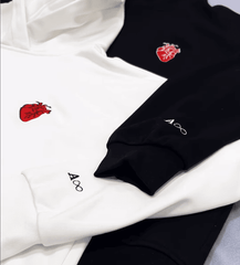 Kırmızı Kalp Nakış İşleme