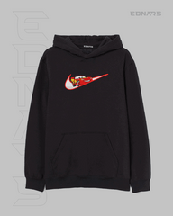 McQueen ve Sally Swoosh Nakışlı Çift Kombin