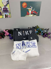 Ölü Gelin Emily ve Victor Nakışlı Çift Kombin Tişört, Sweatshirt & Hoodie