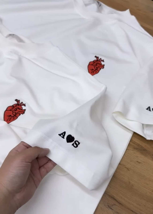 Kol a Harf ve Kırmızı Kalp Nakışlı Çift Kombin, Sevgili Kombini