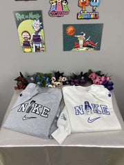 Ölü Gelin Emily ve Victor Nakışlı Çift Kombin Tişört, Sweatshirt &amp; Hoodie