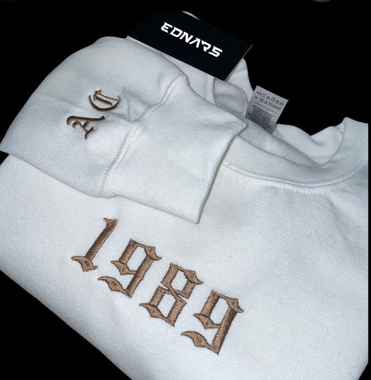 Kişiye Özel Tarih Nakış İşleme Tişört, Sweathirt &amp; Hoodie